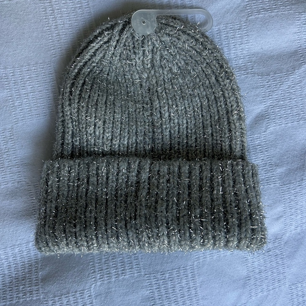 Old Navy Silver Knit Beanie